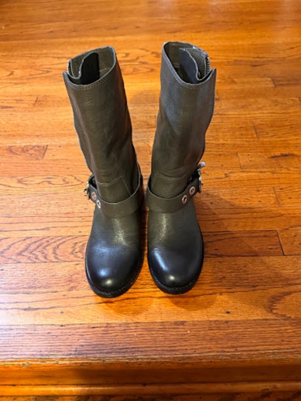 Vince Camuto "Walt" Studded Moto Biker Boots size 7B